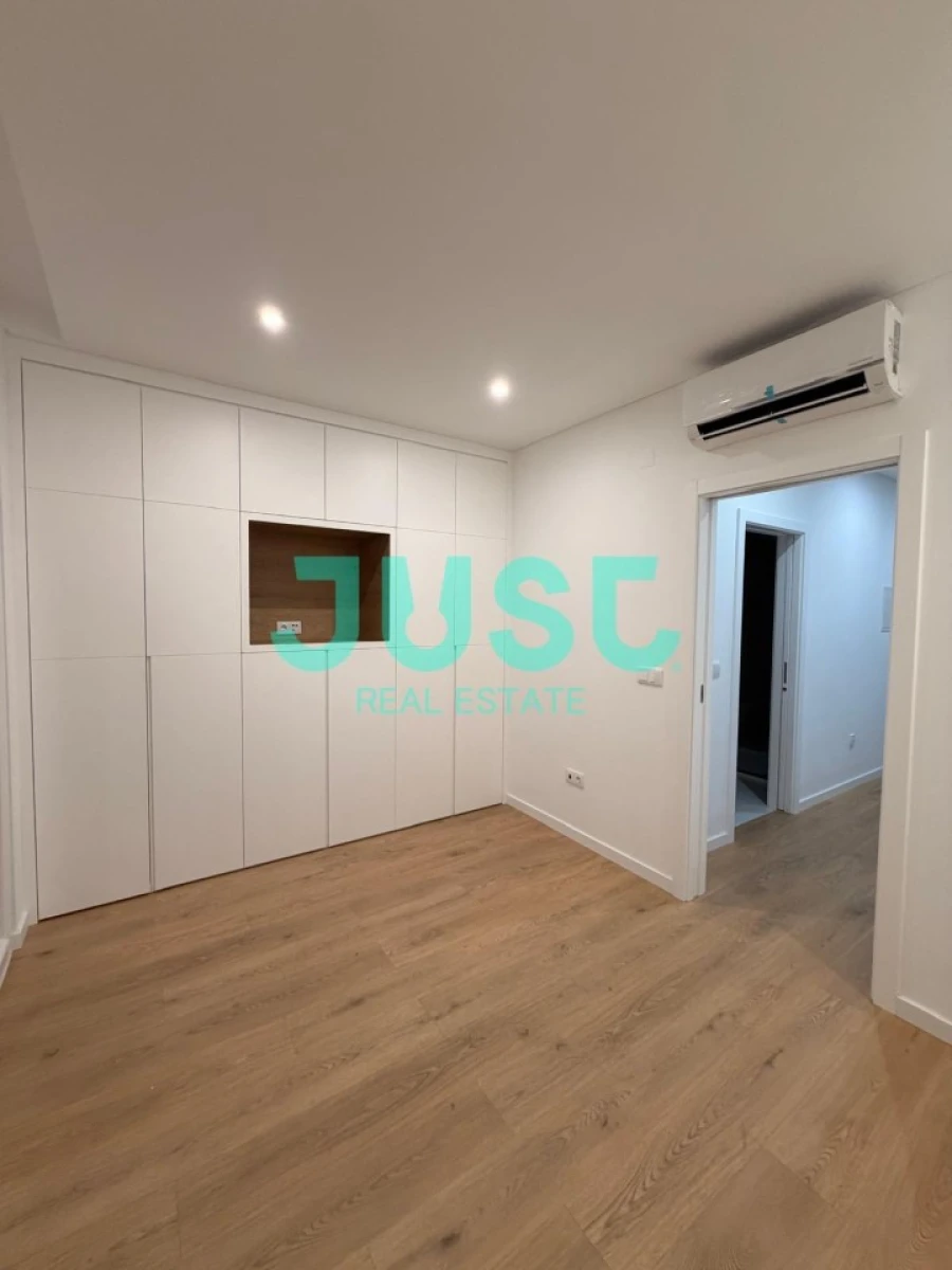 Moradia T3 para Venda em Quinta do Conde Foto 27