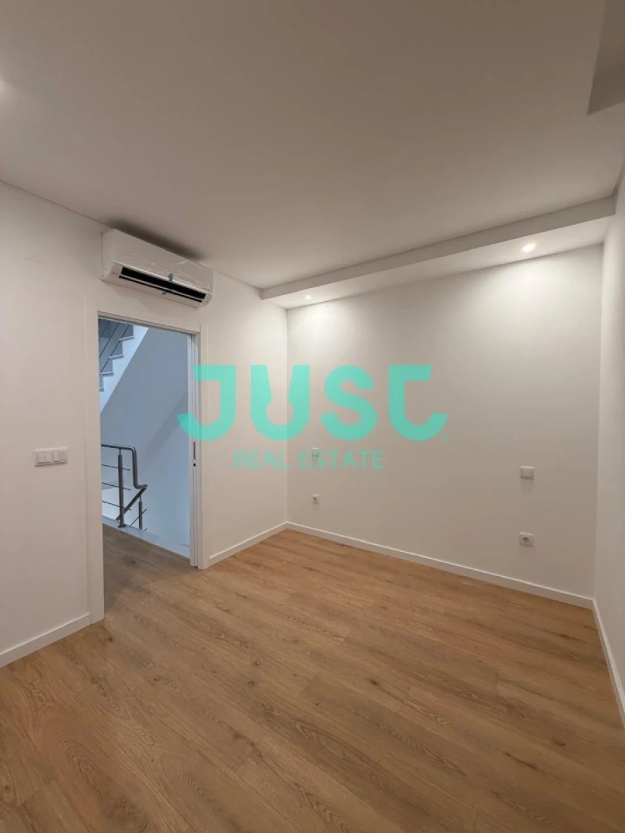 Moradia T3 para Venda em Quinta do Conde Foto 47