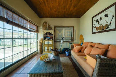 Quinta T4 para Venda em São Pedro de Serracenos