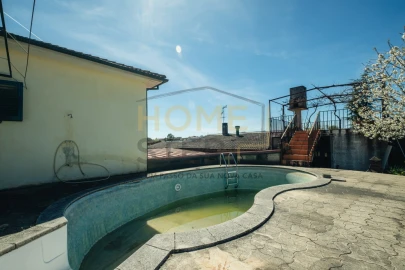 Quinta T4 para Venda em São Pedro de Serracenos