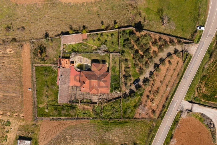 Quinta T4 para Venda em São Pedro de Serracenos Foto 3