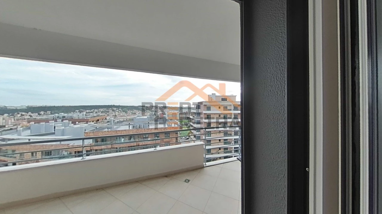 Apartamento T3 para Venda em Odivelas Foto 33