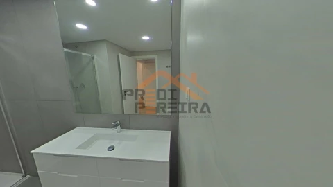 Apartamento T3 para Venda em Odivelas