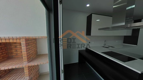 Apartamento T3 para Venda em Odivelas