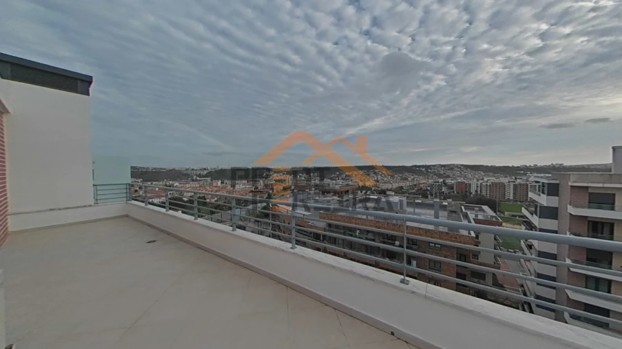Apartamento T3 para Venda em Odivelas Foto 8