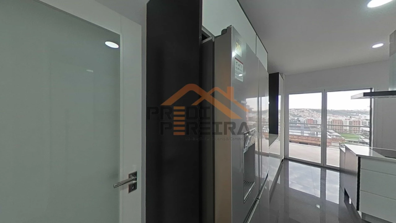 Apartamento T3 para Venda em Odivelas Foto 13