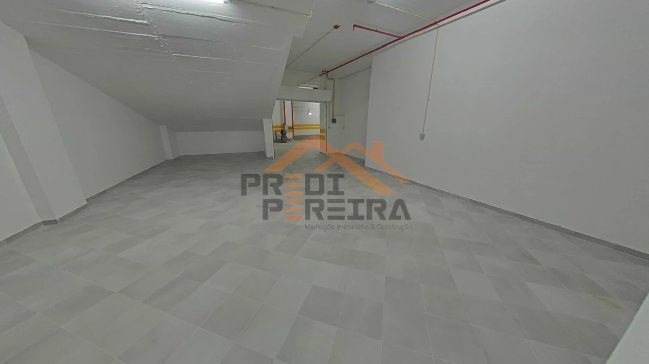 Apartamento T3 para Venda em Odivelas Foto 46