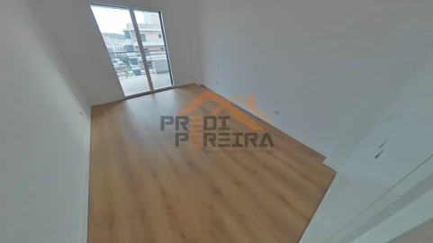 Apartamento T3 para Venda em Odivelas