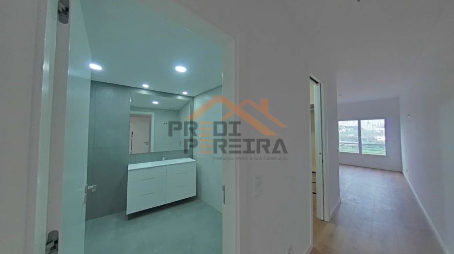 Apartamento T3 para Venda em Odivelas Foto 18