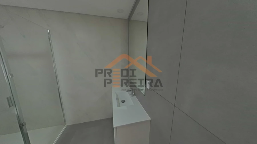 Apartamento T3 para Venda em Odivelas Foto 38