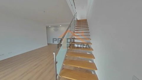 Apartamento T3 para Venda em Odivelas