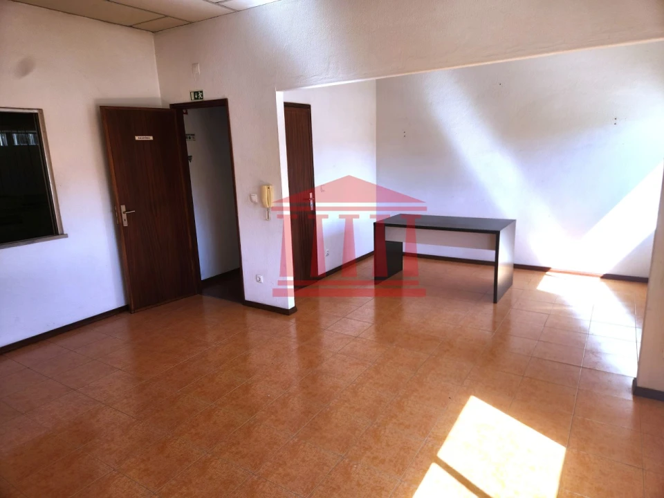 Armazém para Venda em Barcelos, V.Boa, V.Frescainha Foto 8