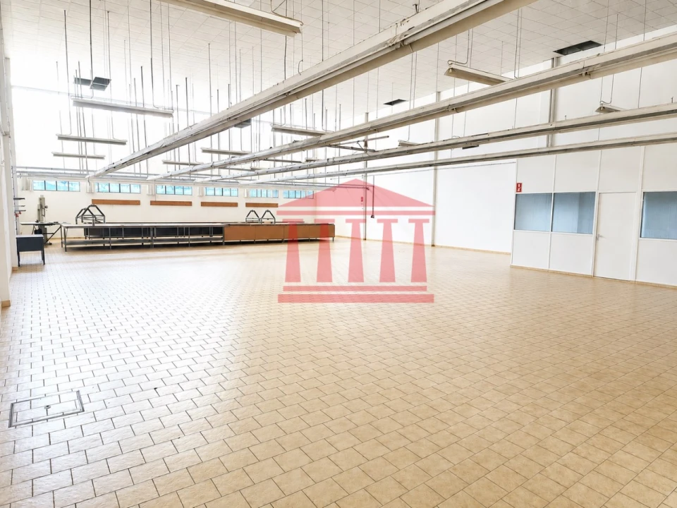 Armazém para Venda em Barcelos, V.Boa, V.Frescainha Foto 2