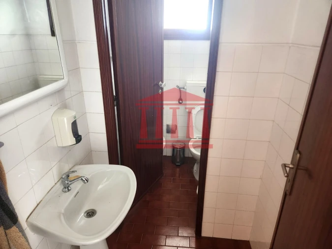 Armazém para Venda em Barcelos, V.Boa, V.Frescainha Foto 11