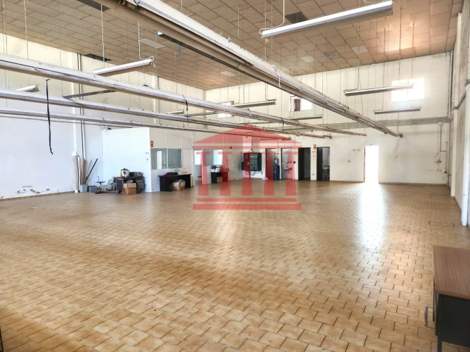 Armazém para Venda em Barcelos, V.Boa, V.Frescainha Foto 5