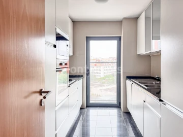 Apartamento T1 para Arrendamento em Parque das Nações