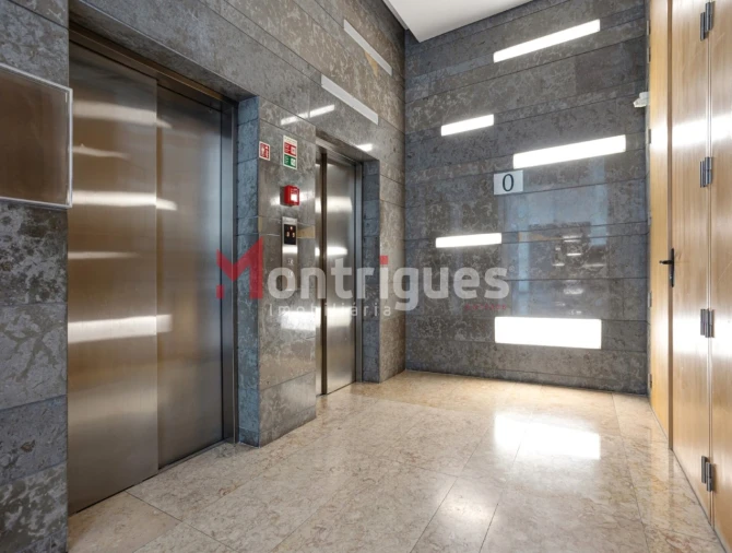 Apartamento T1 para Arrendamento em Parque das Nações Foto 4