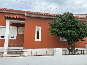 Moradia T3 para Venda em Pego