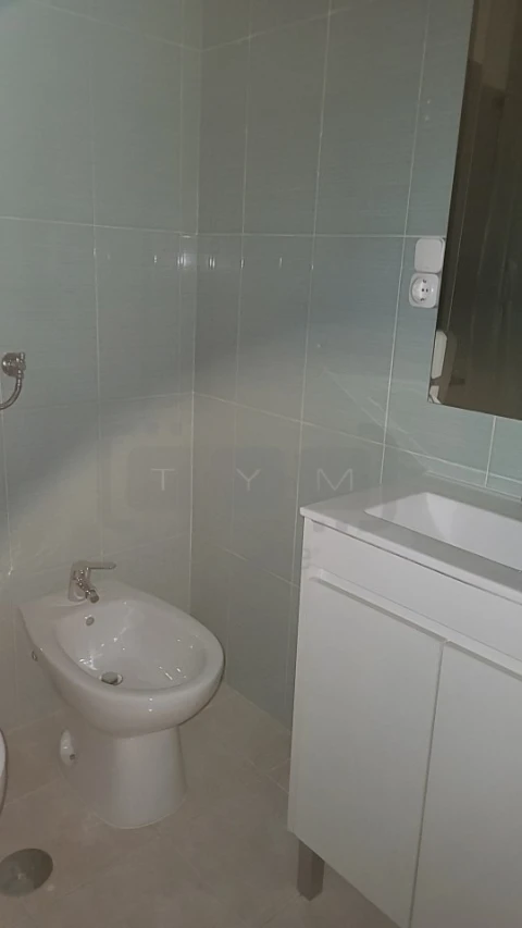 Apartamento T2 para Venda em São João Baptista e Santa Maria dos Olivais