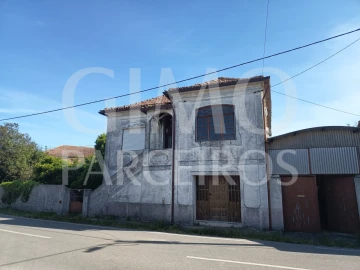 Moradia T3 para Venda em Amoreira da Gândara, Paredes do Bairro e Ancas
