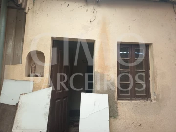 Moradia T3 para Venda em Amoreira da Gândara, Paredes do Bairro e Ancas