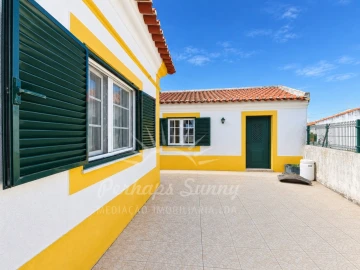 Moradia T3 para Venda em Santa Maria do Castelo e Santiago e Santa Susana