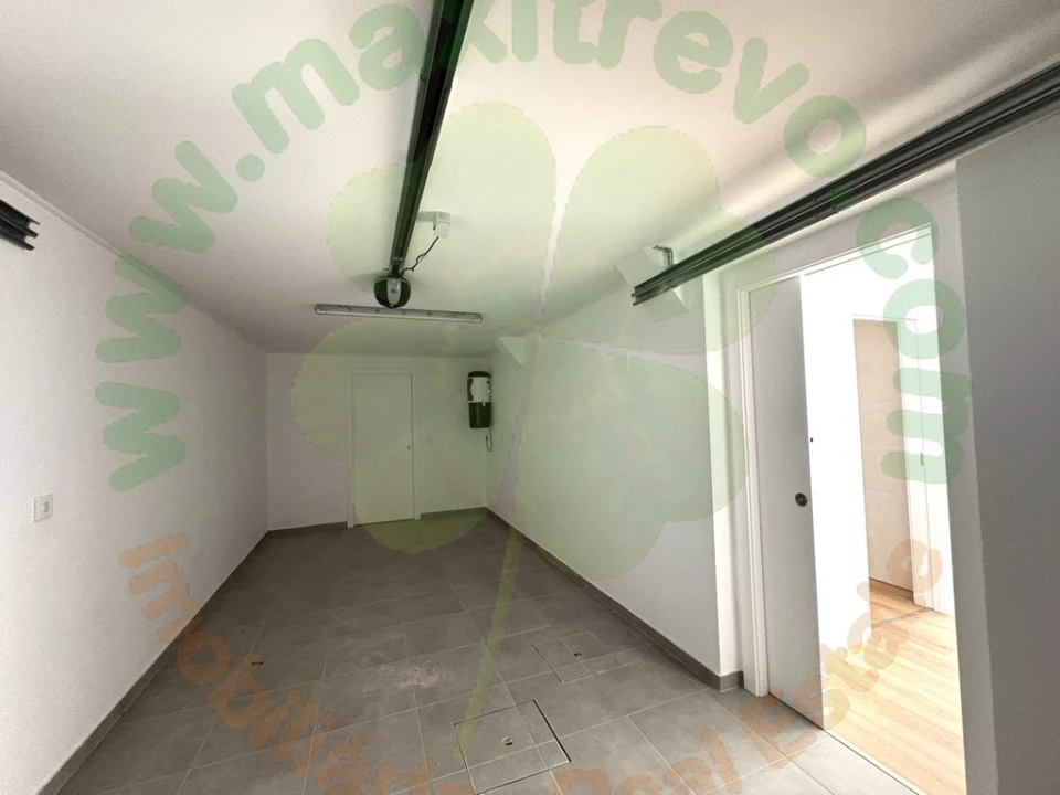 Moradia T4 para Venda em Charneca de Caparica e Sobreda Foto 12