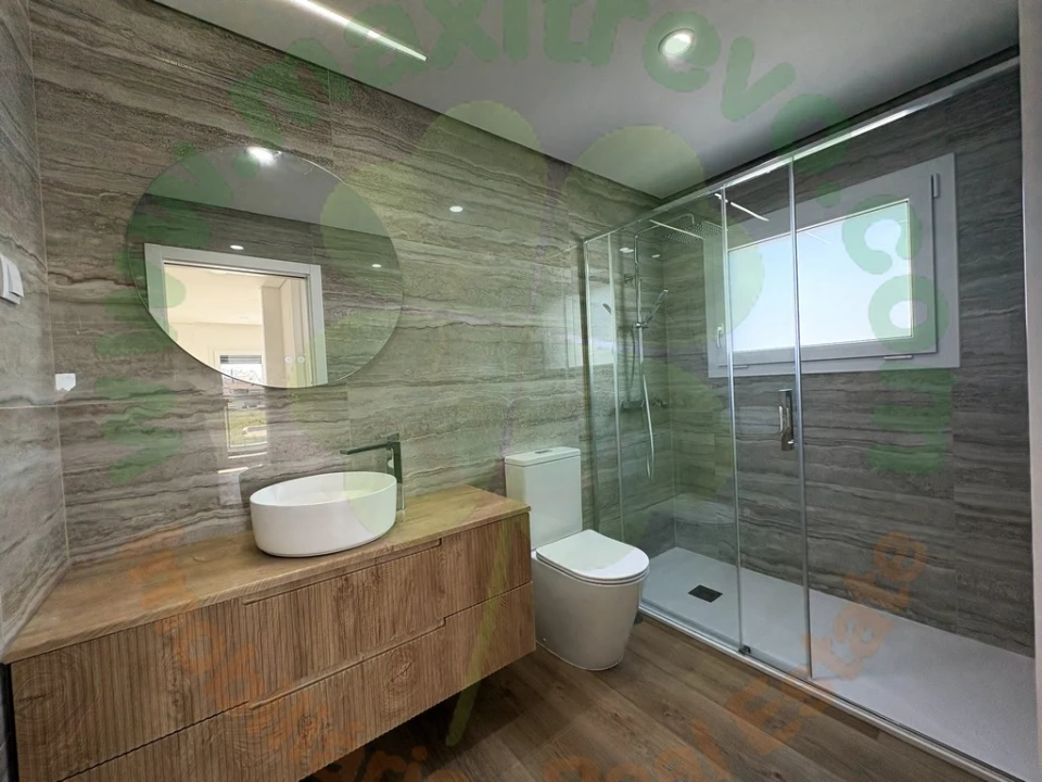 Moradia T4 para Venda em Charneca de Caparica e Sobreda Foto 23