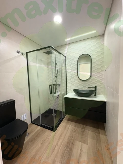 Moradia T4 para Venda em Charneca de Caparica e Sobreda