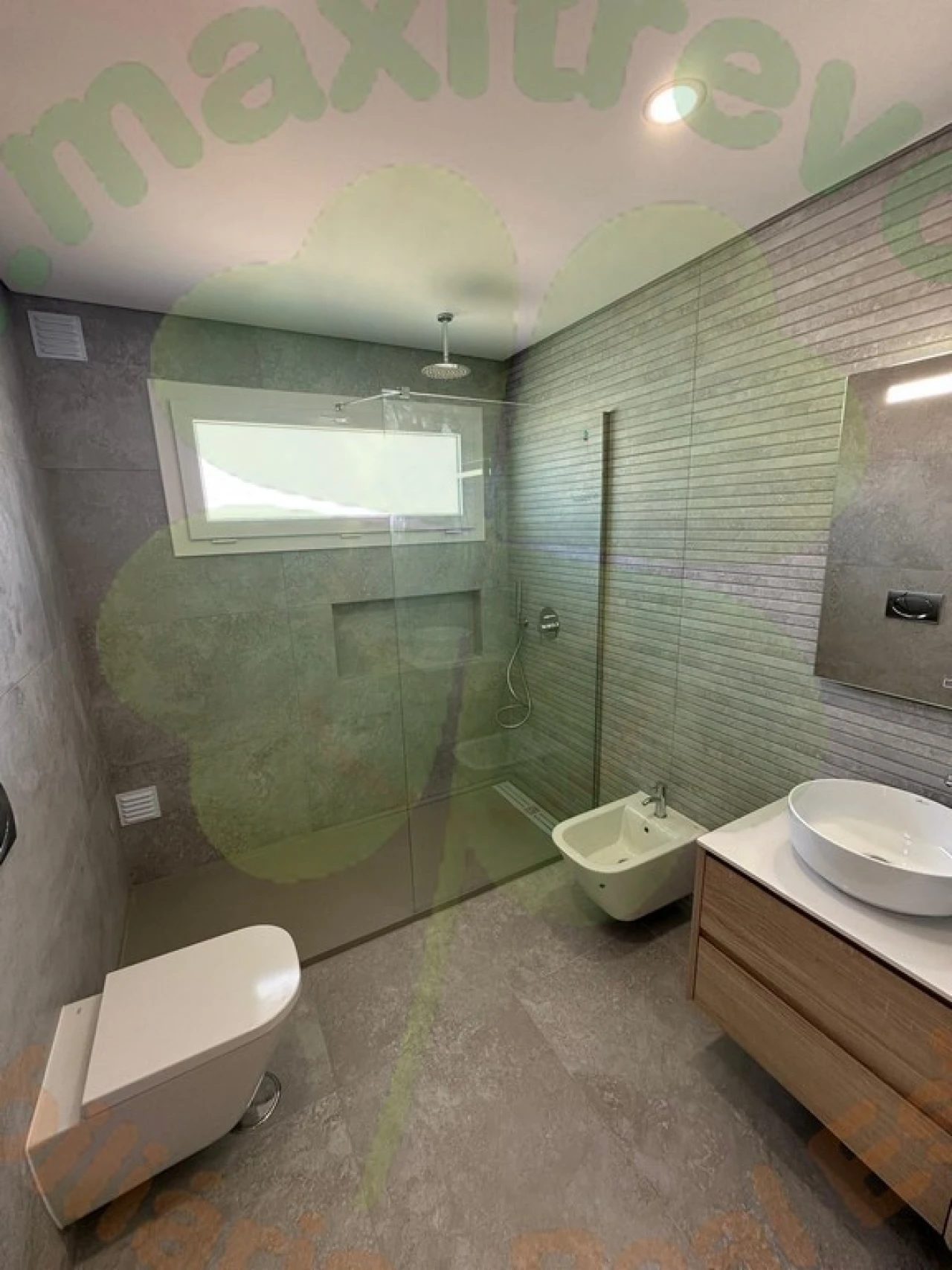 Moradia T4 para Venda em Fernao Ferro Foto 11