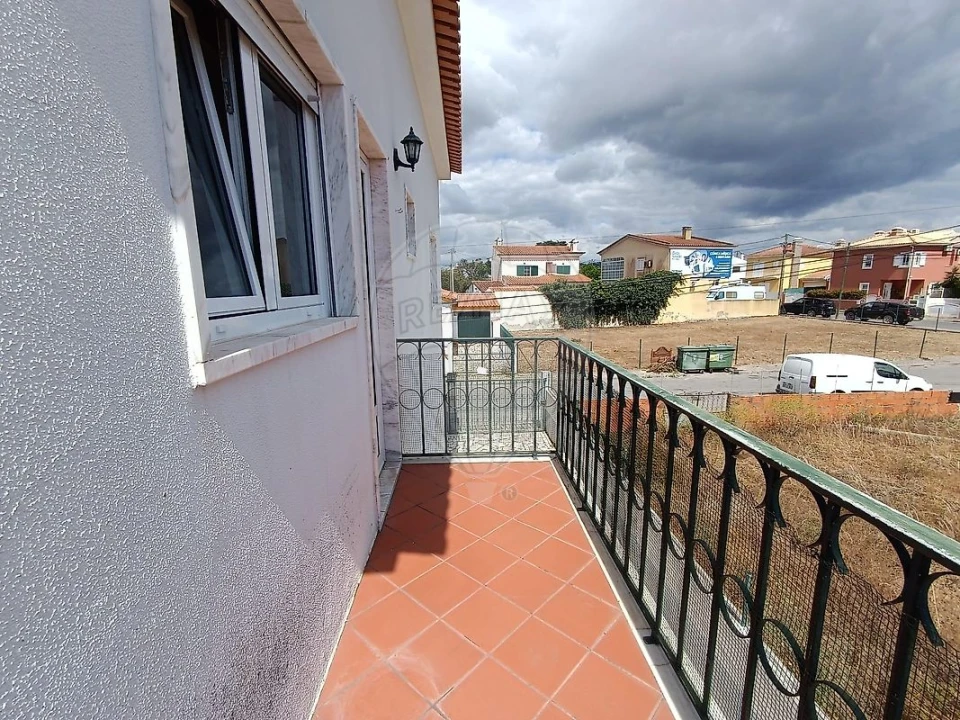 Moradia T2 para Arrendamento em Azeitão (São Lourenço e São Simão) Foto 14