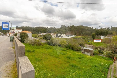 Terreno para Venda em Serzedo e Perosinho