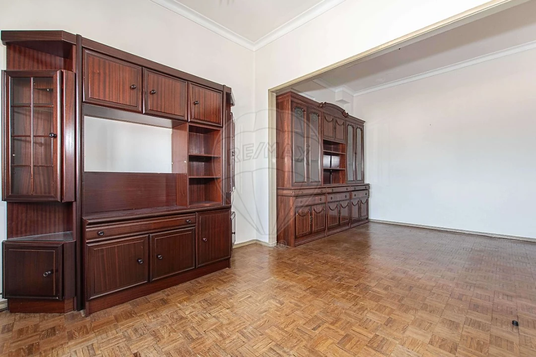 Apartamento T3 para Venda em Sacavém e Prior Velho Foto 21