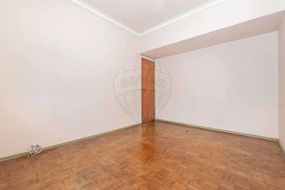 Apartamento T3 para Venda em Sacavém e Prior Velho