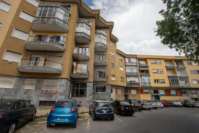Apartamento T3 para Venda em Sacavém e Prior Velho