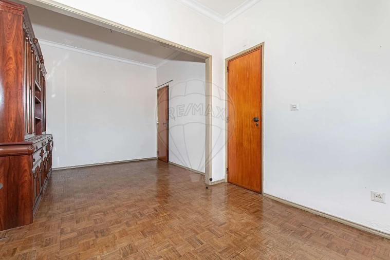 Apartamento T3 para Venda em Sacavém e Prior Velho Foto 18