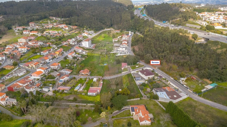 Terreno para Venda em Serzedo e Perosinho Foto 7