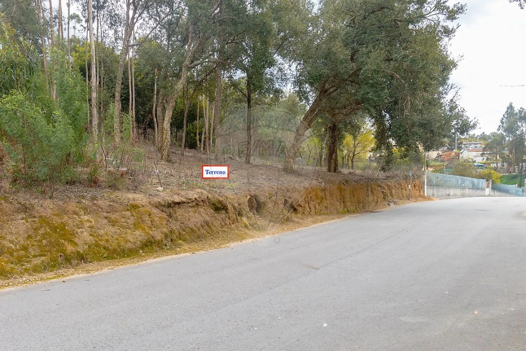 Terreno para Venda em Serzedo e Perosinho Foto 10