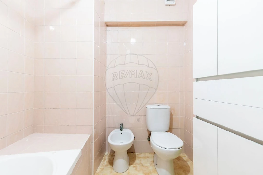 Apartamento T2 para Venda em Vimeiro Foto 11