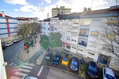 Apartamento T3 para Arrendamento em Odivelas