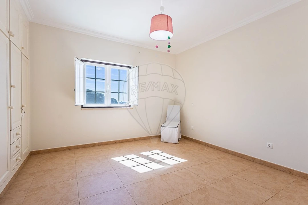 Moradia T3 para Venda em Azambuja Foto 10