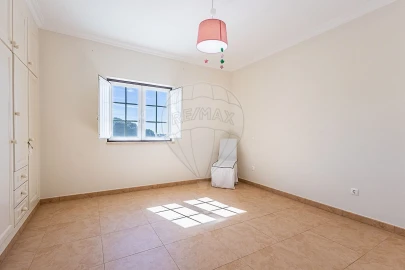 Moradia T3 para Venda em Azambuja