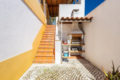 Moradia T3 para Venda em Azambuja