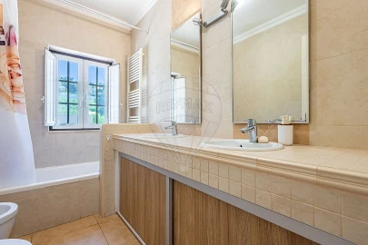 Moradia T3 para Venda em Azambuja