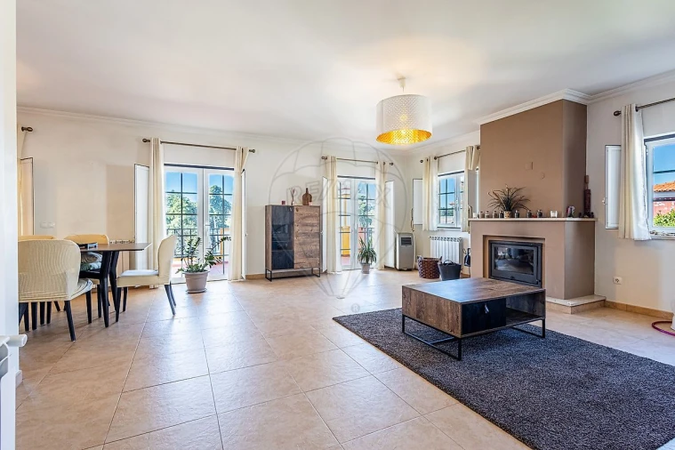 Moradia T3 para Venda em Azambuja Foto 22