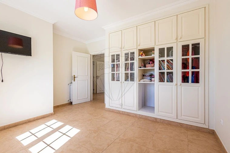 Moradia T3 para Venda em Azambuja Foto 13