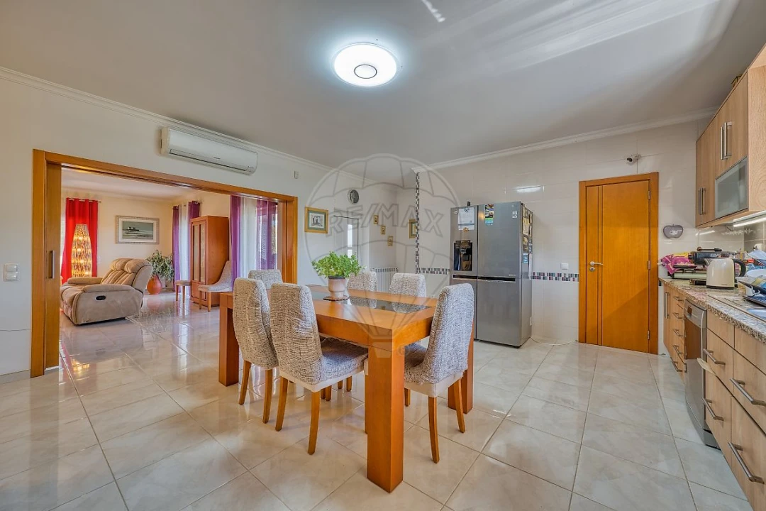 Quinta T4 para Venda em São Sebastião Foto 30