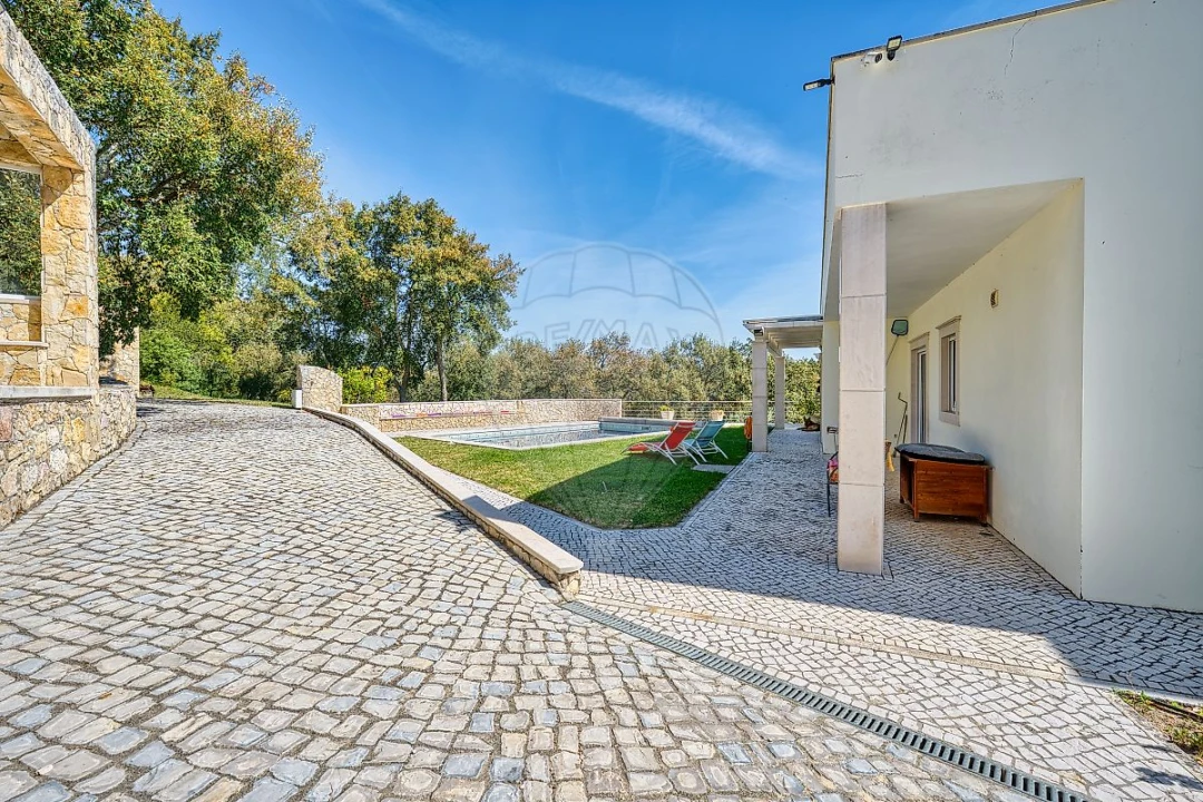 Quinta T4 para Venda em São Sebastião Foto 20