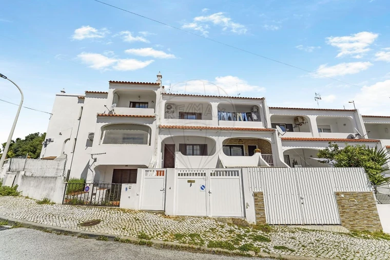 Moradia T3 para Venda em Albufeira e Olhos de Água Foto 25