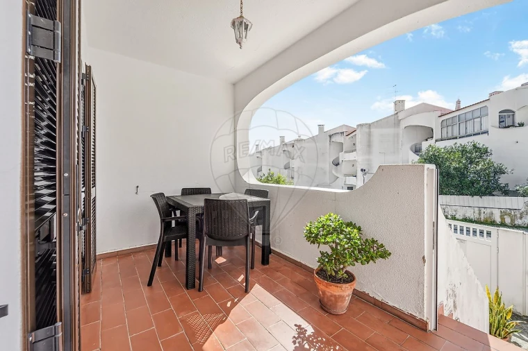 Moradia T3 para Venda em Albufeira e Olhos de Água Foto 18